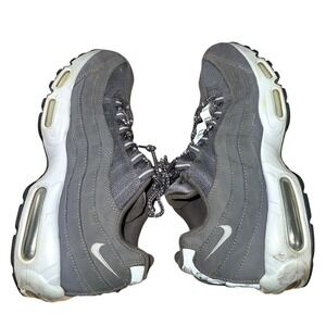 Nike Air Max 95 Mens 10 Pre-Owned Dark Grey Athletic Running Shoes 609048-088